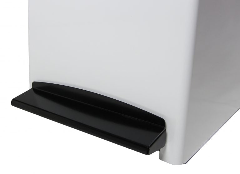 Waste receptacle Frost foot pedal