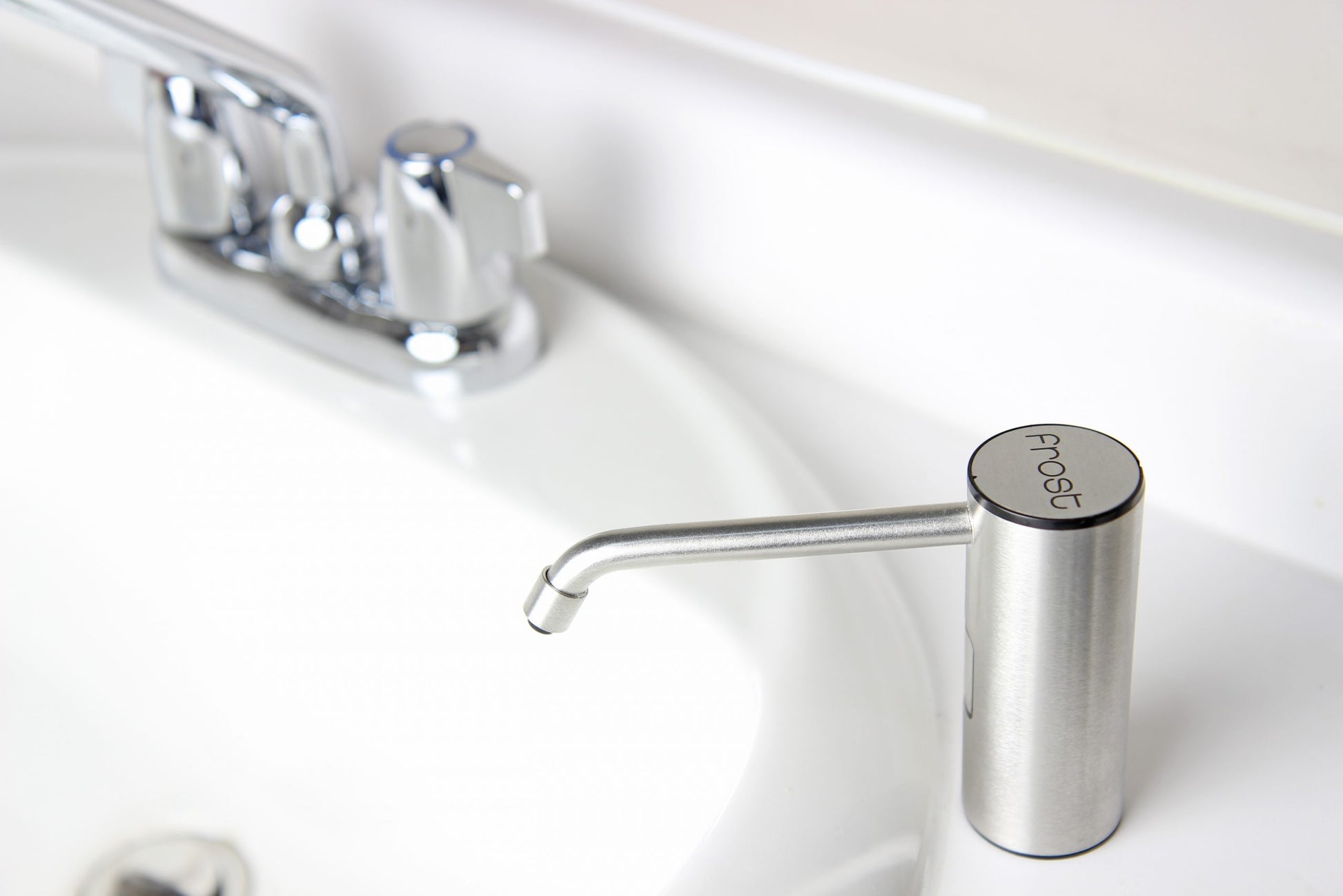 Frost Counter Mounted Foam Soap Dispenser Counter View